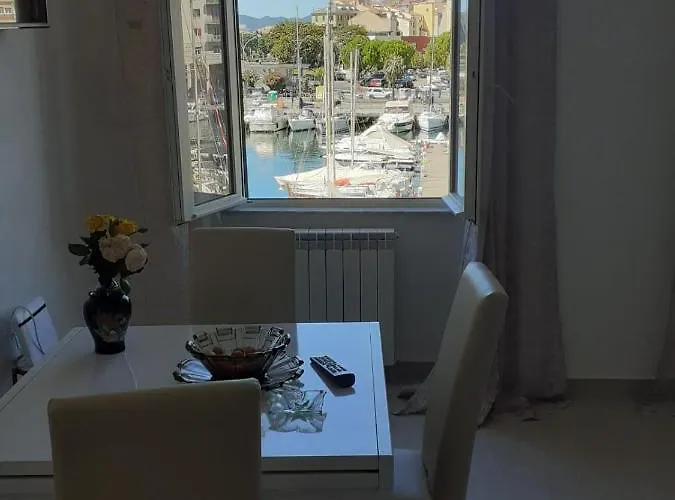 Casa Del Porto Apartment Savona